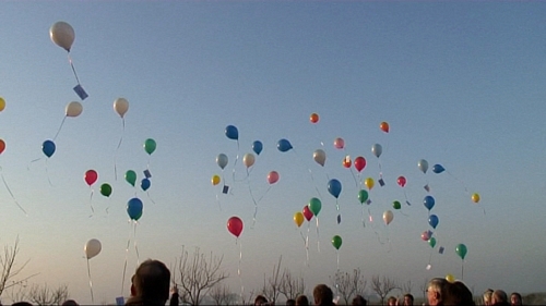 Alle kinderen lieten een ballon op ter gelegenheid van de opening